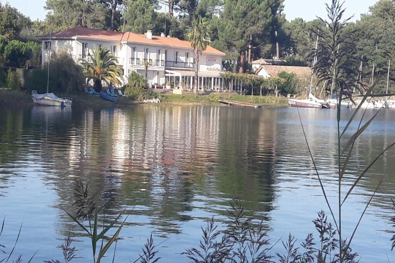 Hotel La Caravelle Logis Biscarrosse Exterior foto